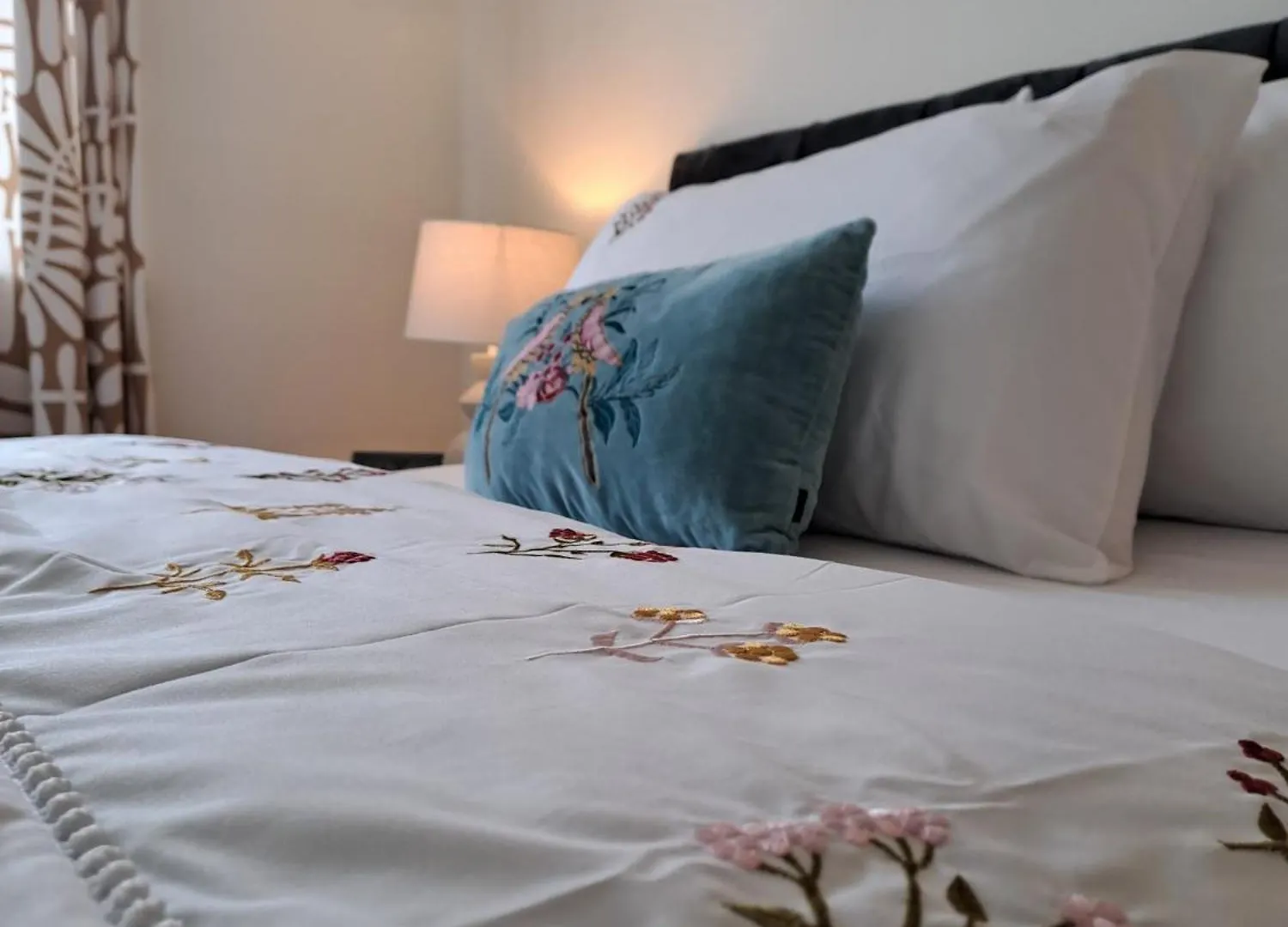 Habitación en casa particular Cozy Bedroom In Lucan, Dublín